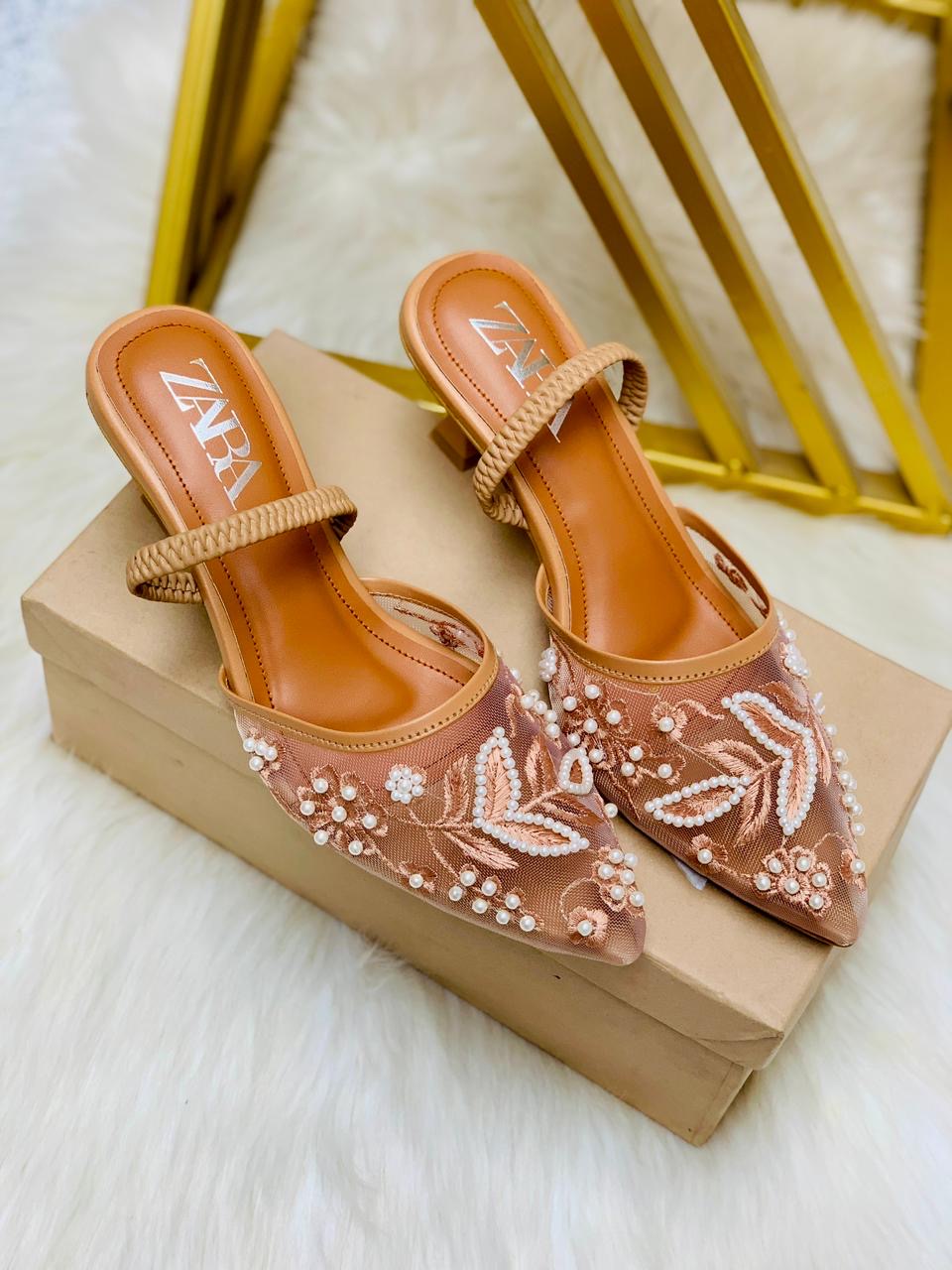 Flower embroidery heels