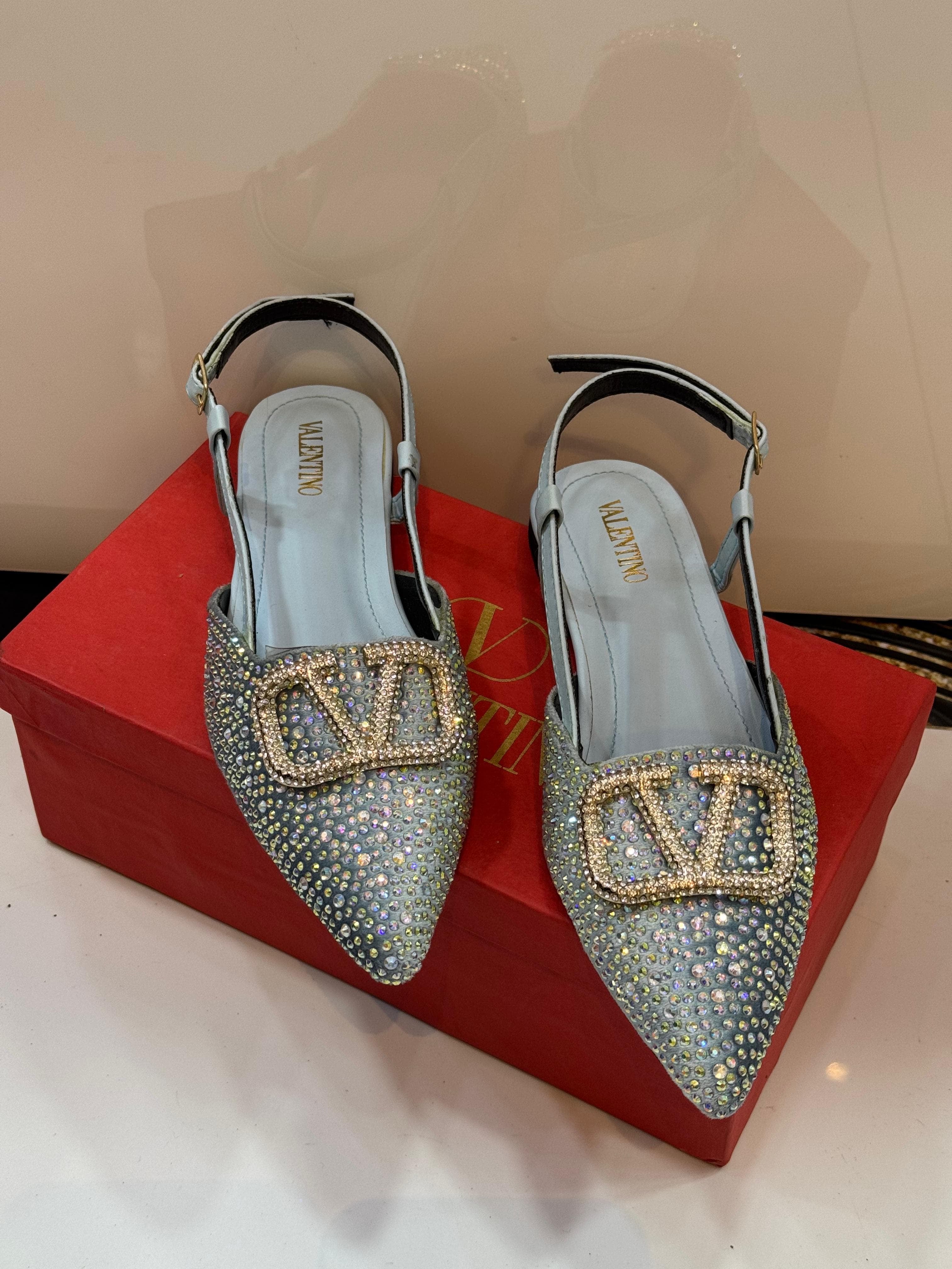 V fancy pumps - Comfy