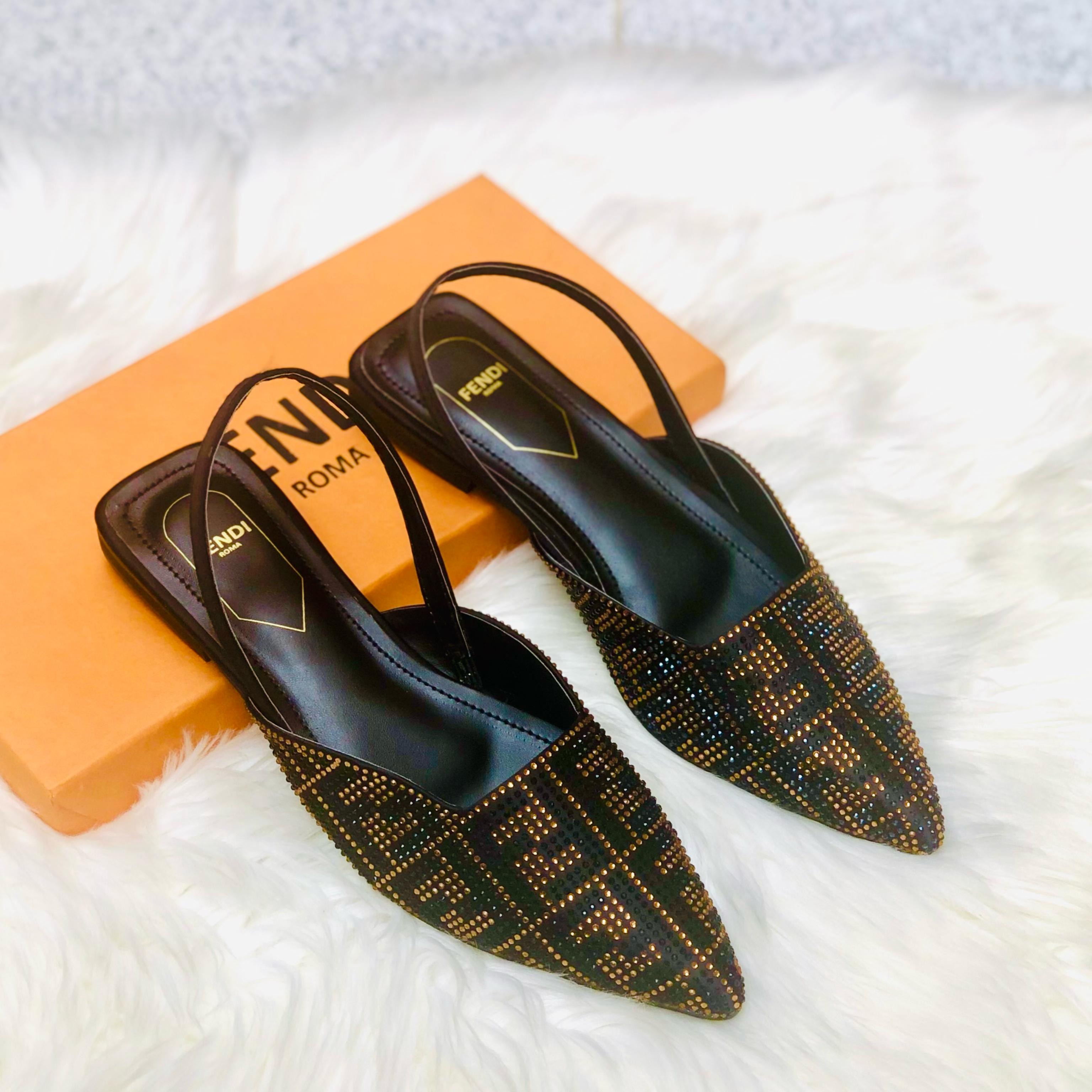 F shade pumps - Comfy